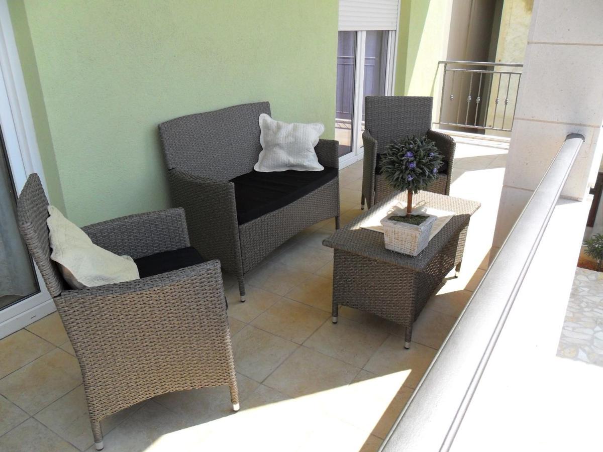 Apartments Maras พรีมอชเตน ภายนอก รูปภาพ