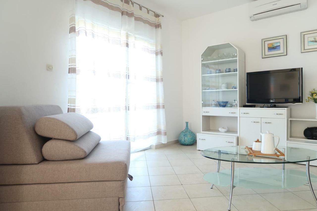 Apartments Maras พรีมอชเตน ภายนอก รูปภาพ
