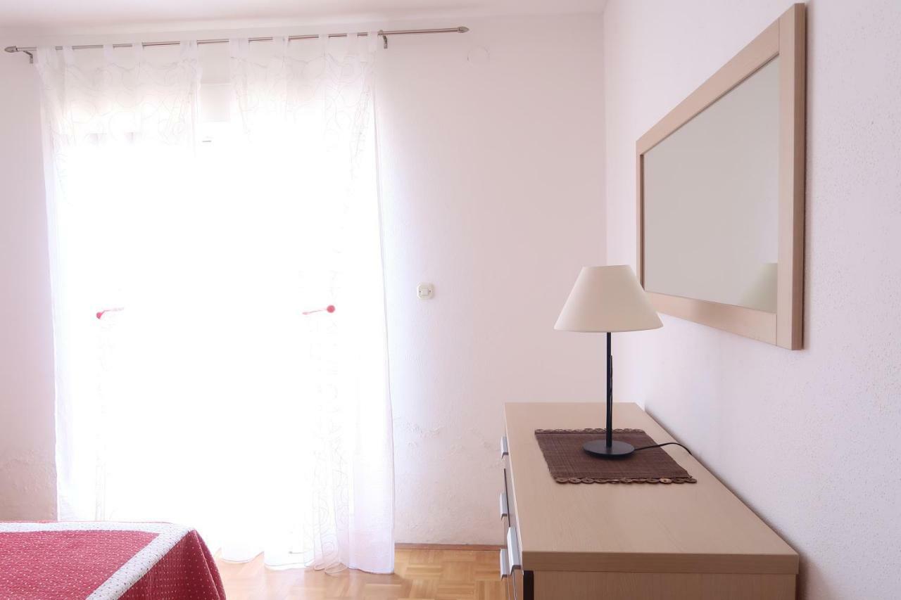 Apartments Maras พรีมอชเตน ภายนอก รูปภาพ