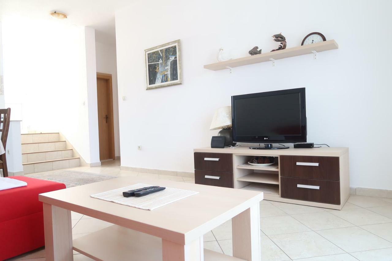 Apartments Maras พรีมอชเตน ภายนอก รูปภาพ