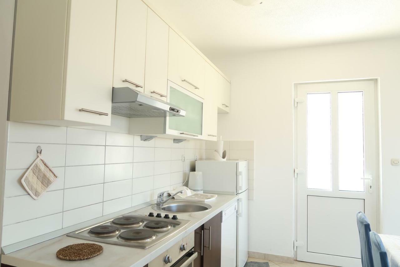 Apartments Maras พรีมอชเตน ภายนอก รูปภาพ